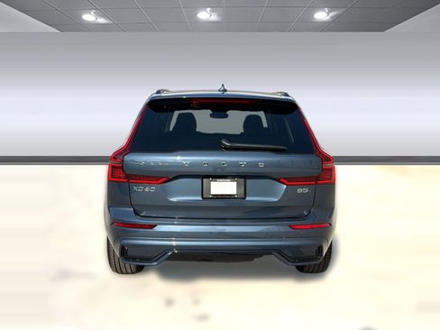 New 2026 Volvo XC60 B5 Ultra w/ Climate Package AWD/4WD image 10