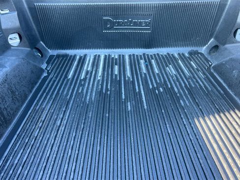 Used 2020 GMC Sierra 1500 SLE w/ SLE Value Package image 18