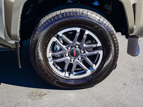 Certified 2024 Toyota Tacoma TRD Sport image 11