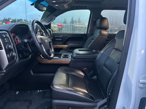 Used 2016 Chevrolet Silverado 1500 LTZ w/ LTZ Plus Package image 5