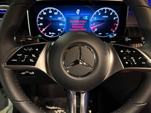 New 2026 Mercedes-Benz GLC 300 4MATIC image 23