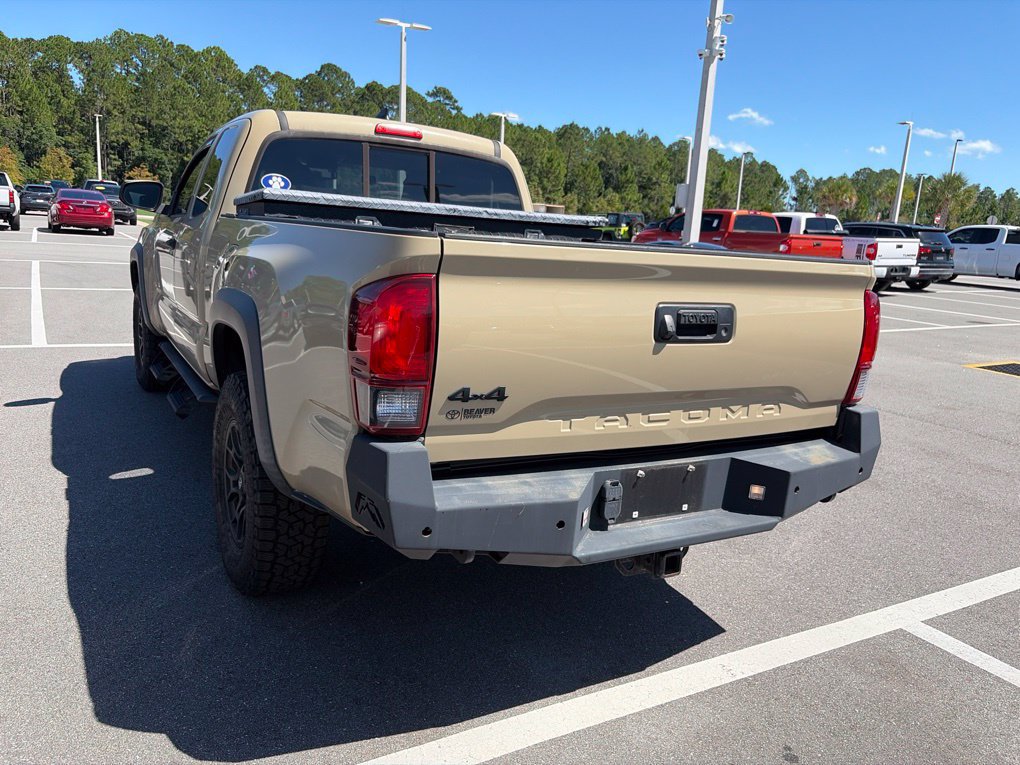 Used 2019 Toyota Tacoma SR w/ SX Package AWD/4WD image 15