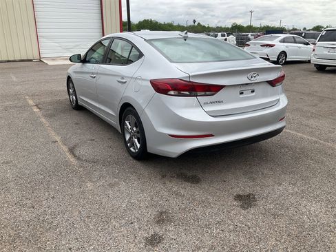 Used 2018 Hyundai Elantra SEL w/ Cargo Package image 2