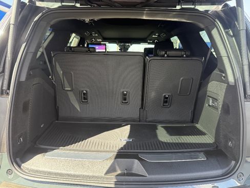 Used 2025 Cadillac Escalade Premium Luxury w/ Touring Package image 27