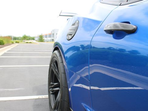 Used 2018 Chevrolet Camaro ZL1 RWD image 10