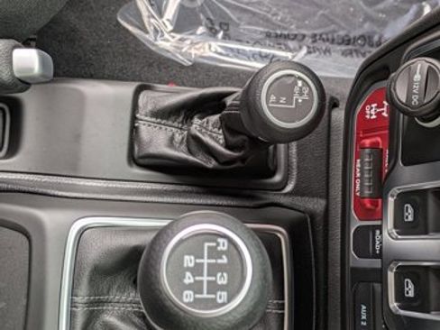 New 2026 Jeep Wrangler Willys AWD/4WD image 17