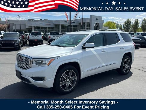 Used 2018 GMC Acadia Denali w/ Technology Package AWD/4WD image 1