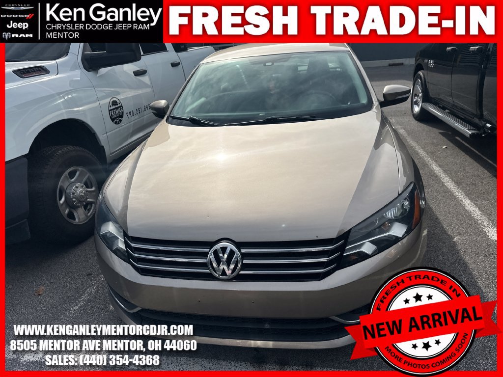 Used 2015 Volkswagen Passat 1.8T S FWD image 2