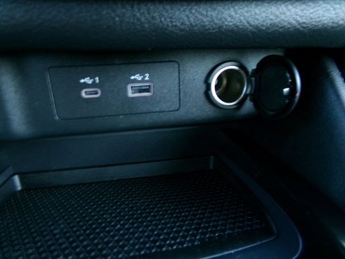 Used 2023 Nissan Rogue SL image 36