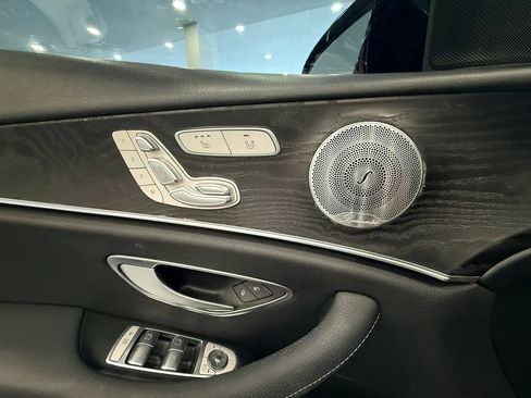 Used 2018 Mercedes-Benz E 300 w/ Premium 1 Package image 33