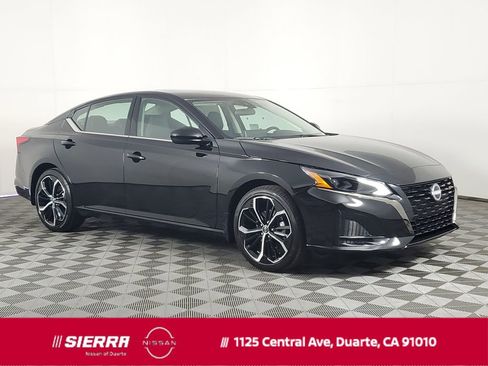 New 2025 Nissan Altima 2.5 SR w/ SR Premium Package image 1