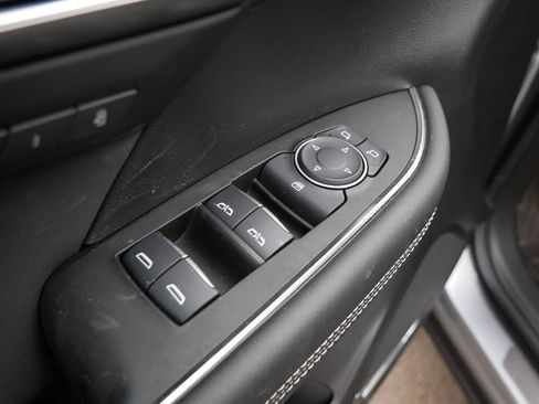 Used 2025 Buick Envision Sport Touring image 16