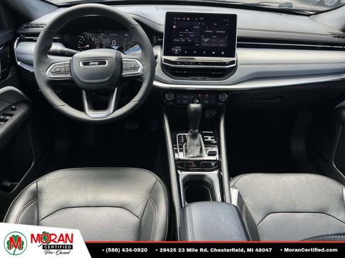 Used 2023 Jeep Compass Limited AWD/4WD image 13