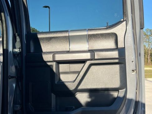 Used 2020 Ford F150 XLT w/ Equipment Group 302A Luxury image 16