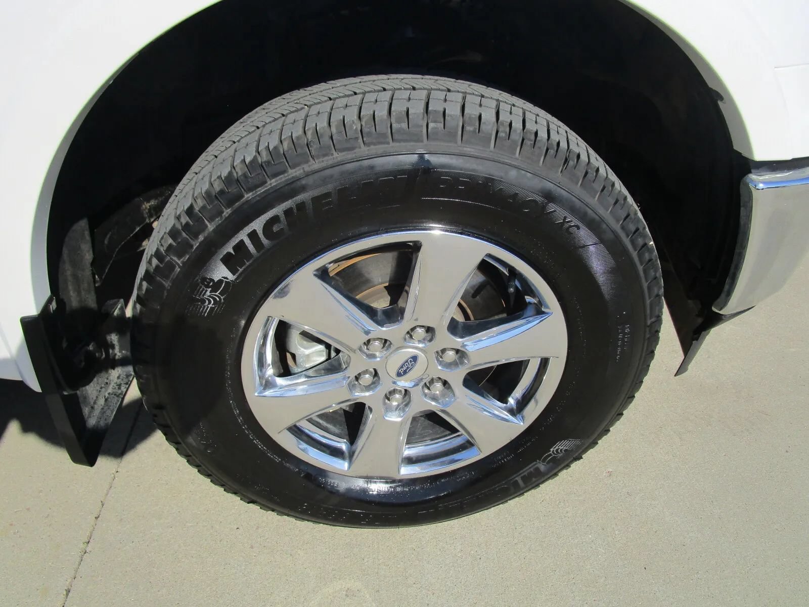 Used 2019 Ford F150 Lariat AWD/4WD image 29