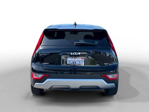 Used 2023 Kia Niro LX FWD image 4