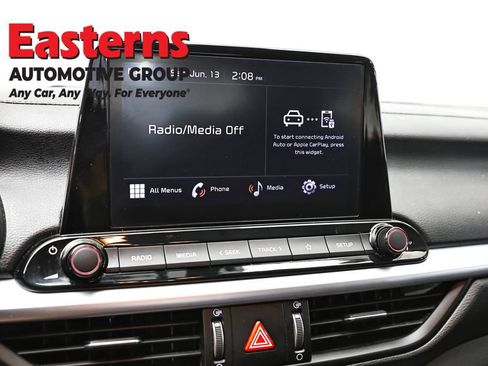 Used 2023 Kia Forte LXS w/ LXS Technology Package FWD image 19