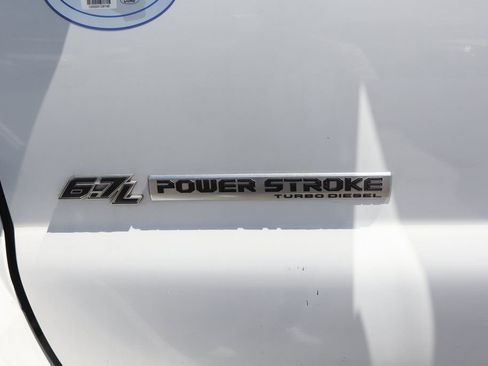 Used 2016 Ford F650 2WD Crew Cab Super Duty image 45