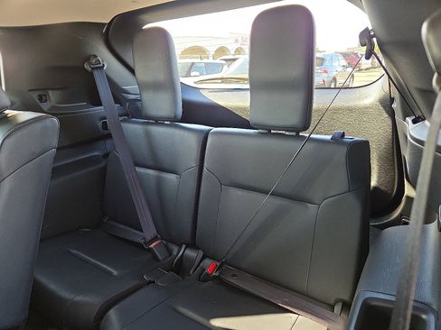 Used 2024 Mitsubishi Outlander SE AWD/4WD image 10