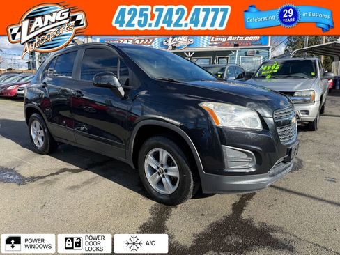 Used 2015 Chevrolet Trax LS image 1