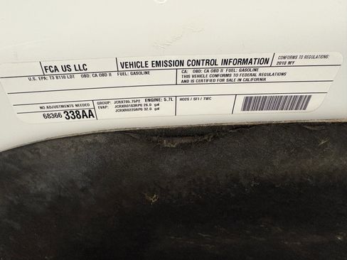 Used 2018 RAM 1500 Sport w/ Comfort Group image 40