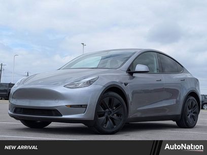 Used 2025 Tesla Model Y Long Range