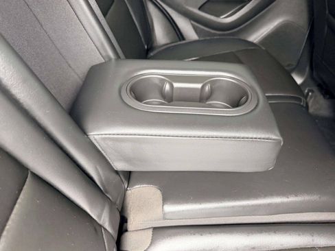 Used 2018 Chevrolet Trax Premier w/ Midnight Edition FWD image 27