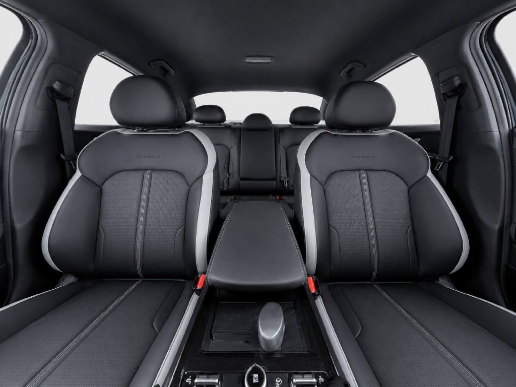 Certified 2025 Kia K5 GT-Line AWD/4WD image 22