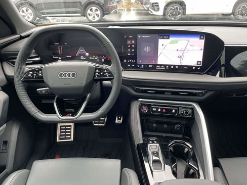 Certified 2025 Audi SQ5 Premium Plus AWD/4WD image 13
