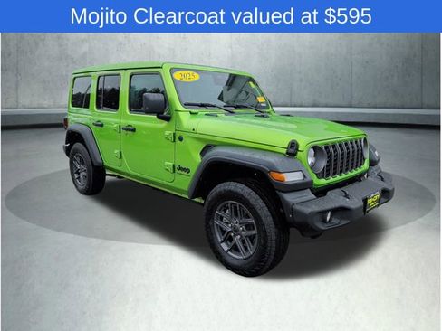 Used 2025 Jeep Wrangler Unlimited Sport AWD/4WD image 9