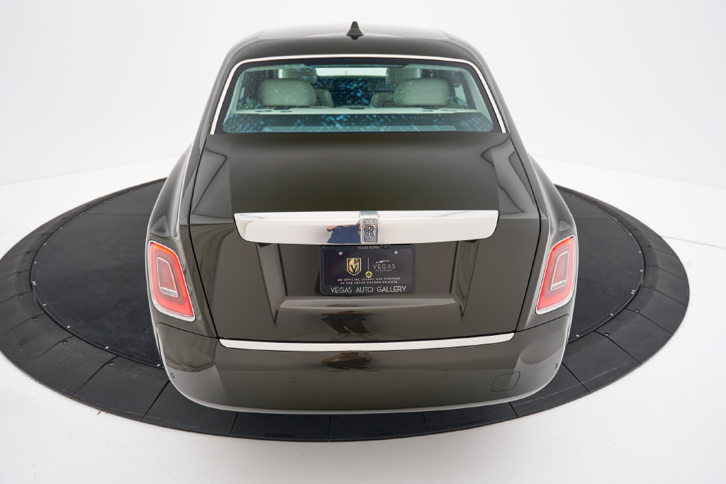 Used 2026 Rolls-Royce Phantom Extended Wheelbase RWD image 26
