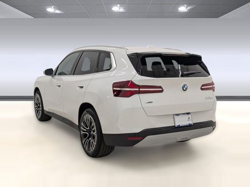 New 2026 BMW X3 xDrive30i w/ Premium Package AWD/4WD image 3