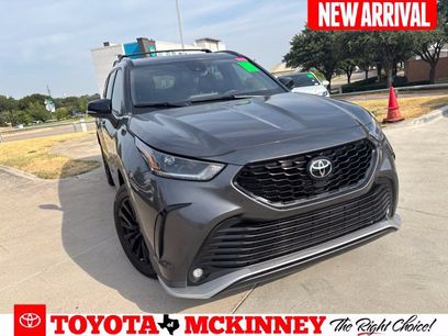 Used 2023 Toyota Highlander XSE