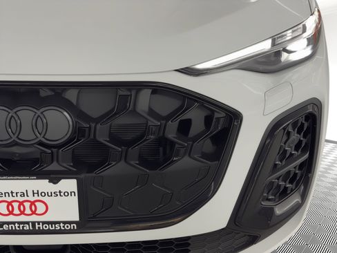 New 2026 Audi Q5 Premium Plus image 11