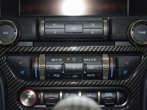 Used 2020 Ford Mustang Shelby GT350 w/ Technology Package image 31