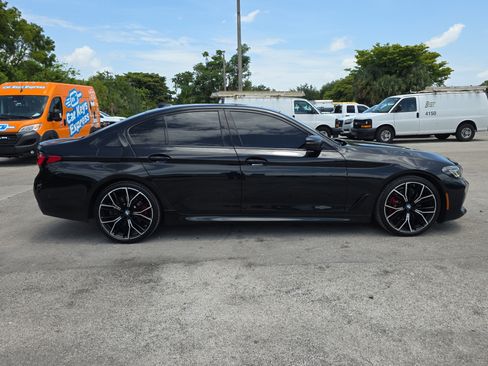 Used 2023 BMW 530i w/ M Sport Package RWD image 8
