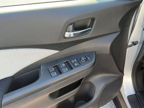 Used 2016 Honda CR-V EX image 17