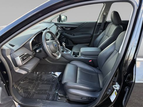 Used 2025 Subaru Outback Limited w/ Popular Package #2 image 9