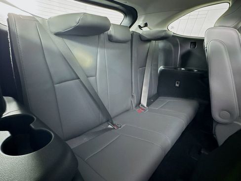 New 2026 Toyota Highlander Platinum image 27