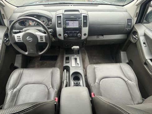 Used 2013 Nissan Xterra PRO-4X w/ Pro-4x Leather Pkg AWD/4WD image 26