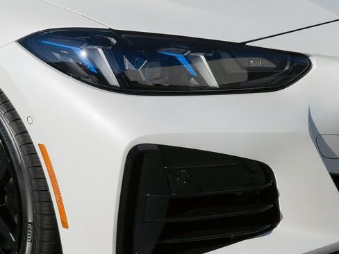 New 2026 BMW M440i Coupe w/ Premium Package image 8