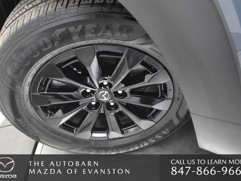 Used 2025 MAZDA CX-50 AWD 2.5 Hybrid w/ Premium Pkg image 35