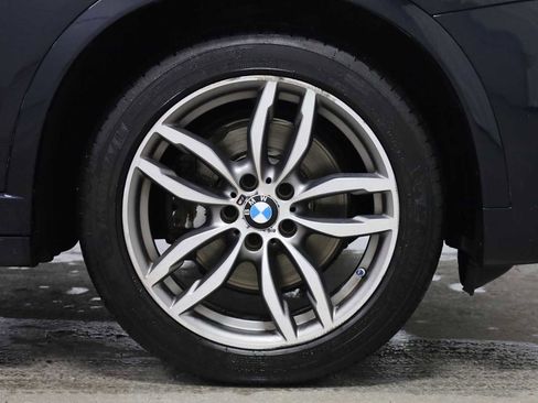 Used 2017 BMW X4 M40i image 12