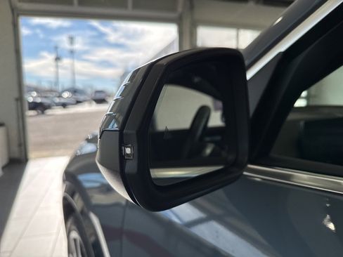 Used 2025 BMW X1 xDrive28i w/ Convenience Package image 13