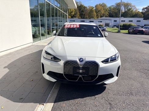 Used 2025 BMW i4 eDrive40 w/ Premium Package image 4