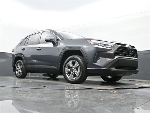 Used 2024 Toyota RAV4 XLE w/ Convenience Package image 27