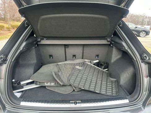 Certified 2025 Audi Q3 2.0T Premium Plus w/ Premium Plus Package image 15