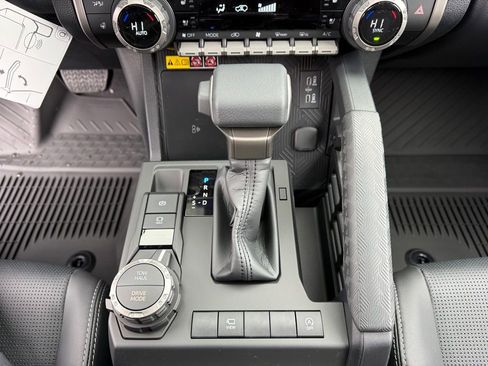 New 2026 Toyota 4Runner Limited AWD/4WD image 22
