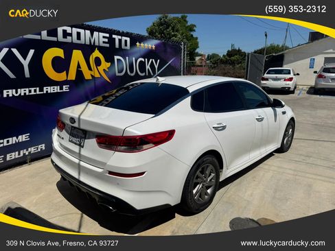 Used 2020 Kia Optima LX FWD image 3
