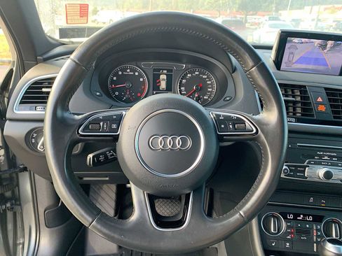 Used 2016 Audi Q3 2.0T Prestige w/ Prestige Package image 11